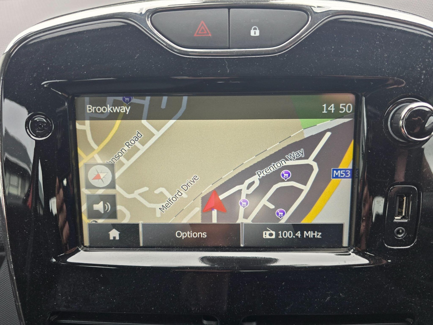 Used Renault Clio 2014 for sale - 76337230: Photo 18