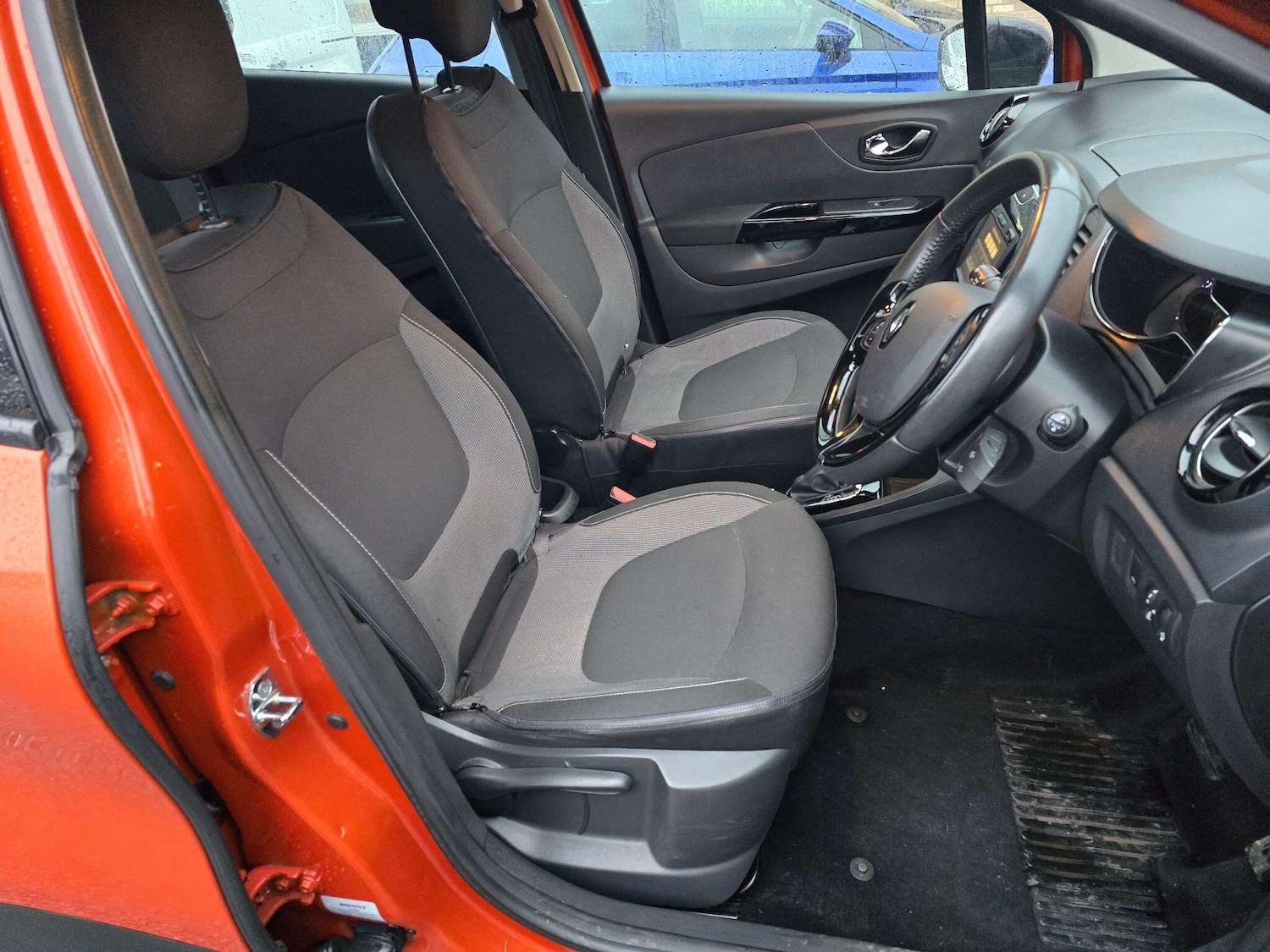 Used Renault Captur 2016 for sale - 77156171: Photo 14