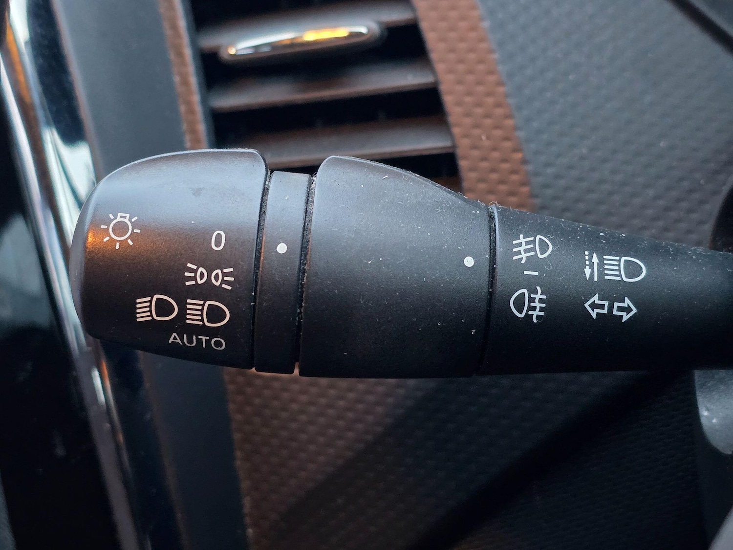 Used Renault Captur 2016 for sale - 77156171: Photo 23