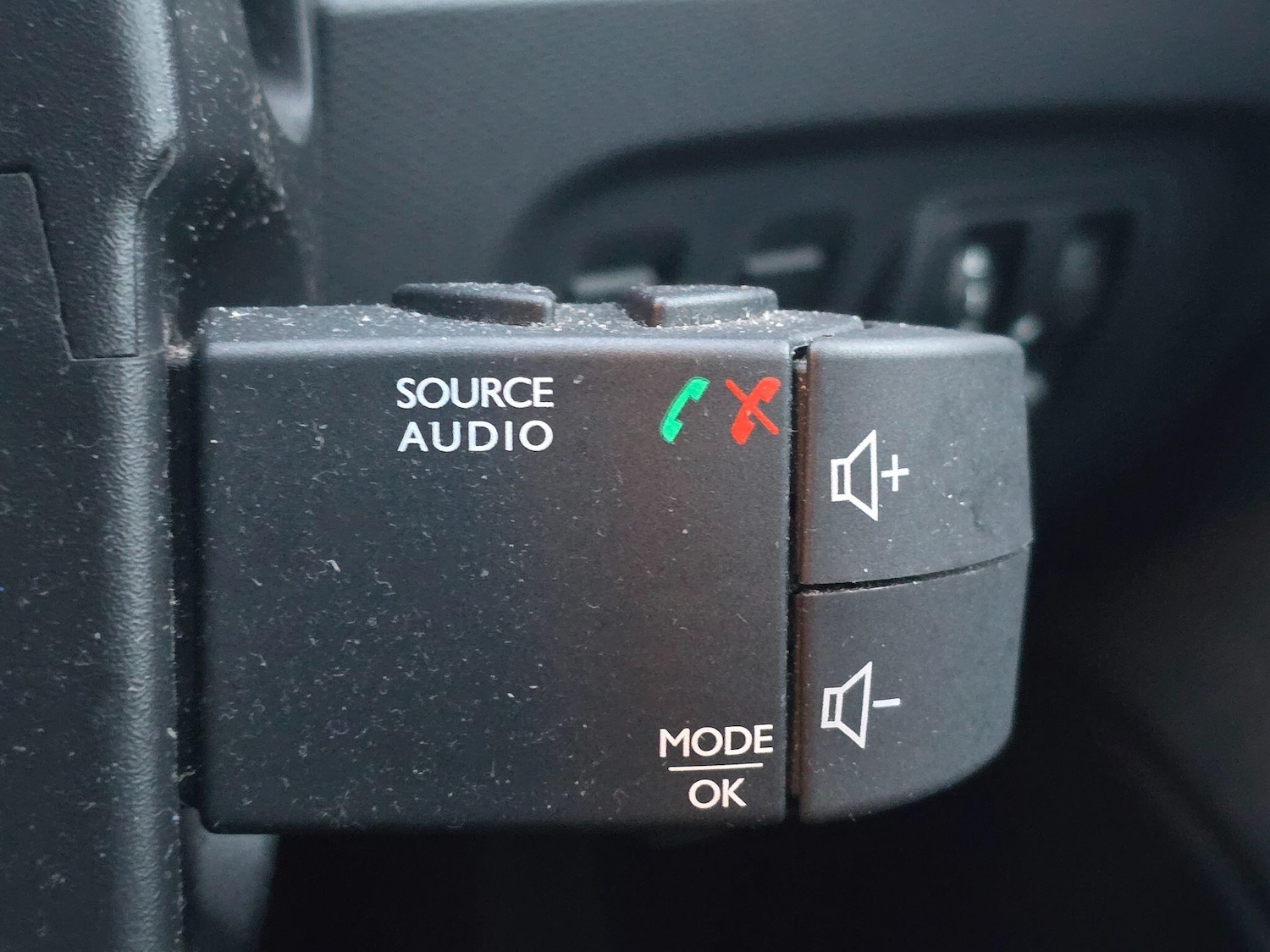 Used Renault Captur 2016 for sale - 77156171: Photo 25