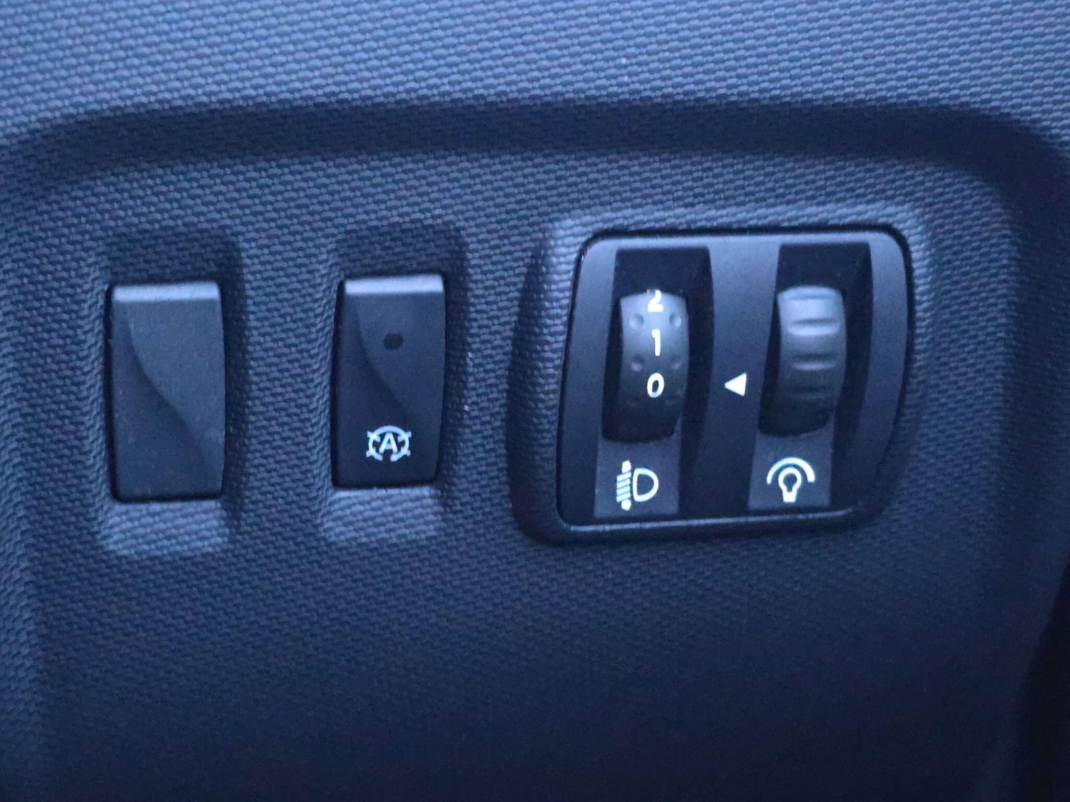 Used Renault Captur 2016 for sale - 77156171: Photo 27