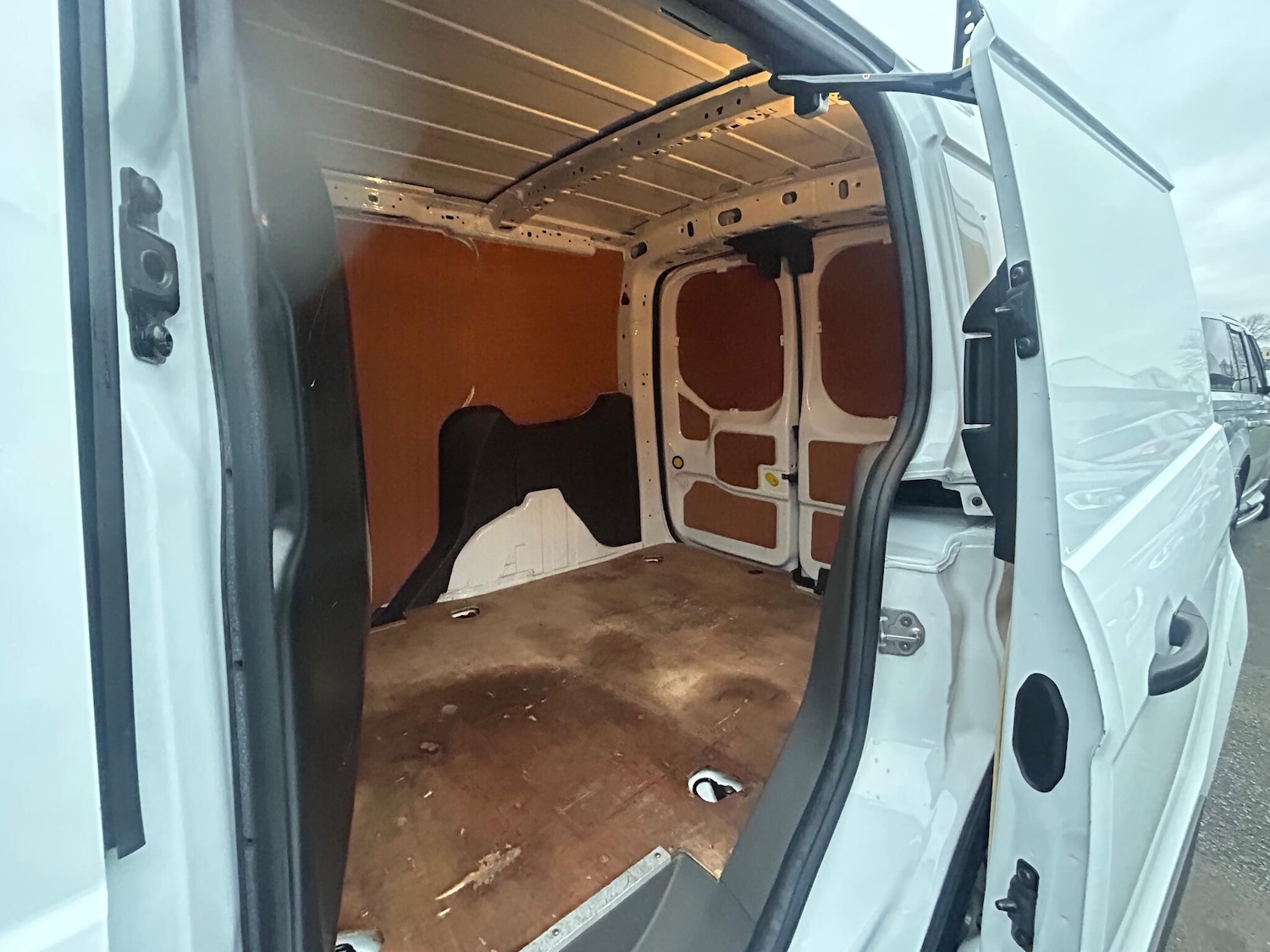 Used Ford Transit Connect 2020 for sale - 76839700: Photo 10