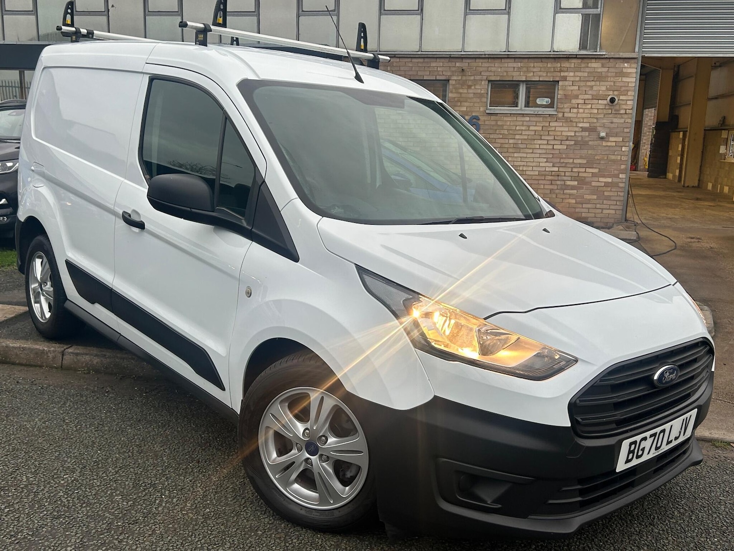 Used Ford Transit Connect 2020 for sale - 76839700: Photo 13
