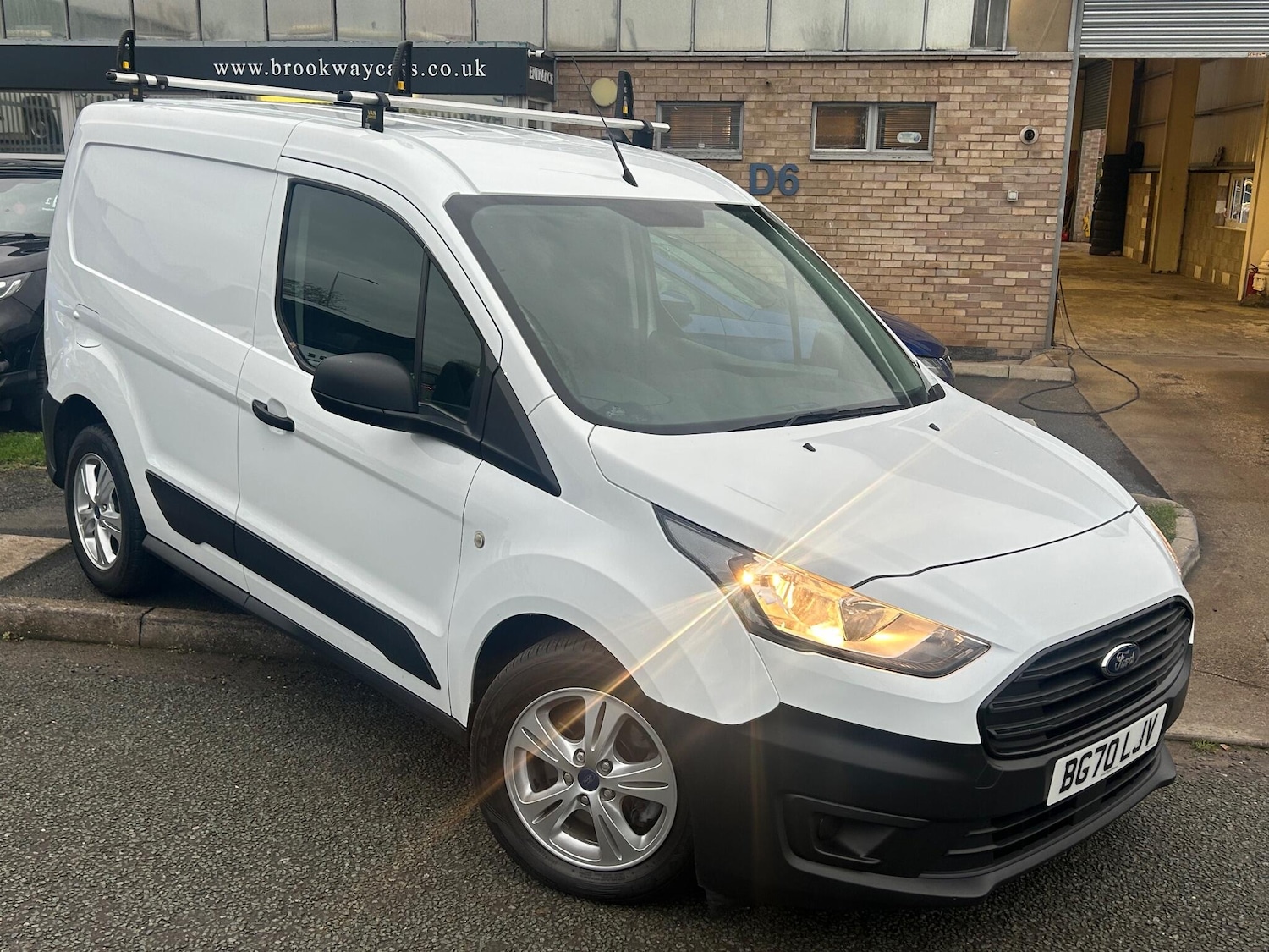 Used Ford Transit Connect 2020 for sale - 76839700: Photo 15
