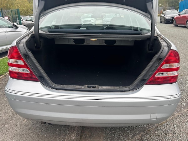 Used Mercedes-Benz C-Class 2006 for sale - 76239790: Photo 19