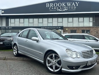 Used Mercedes-Benz C-Class 2006 for sale - 76239790: Photo 2