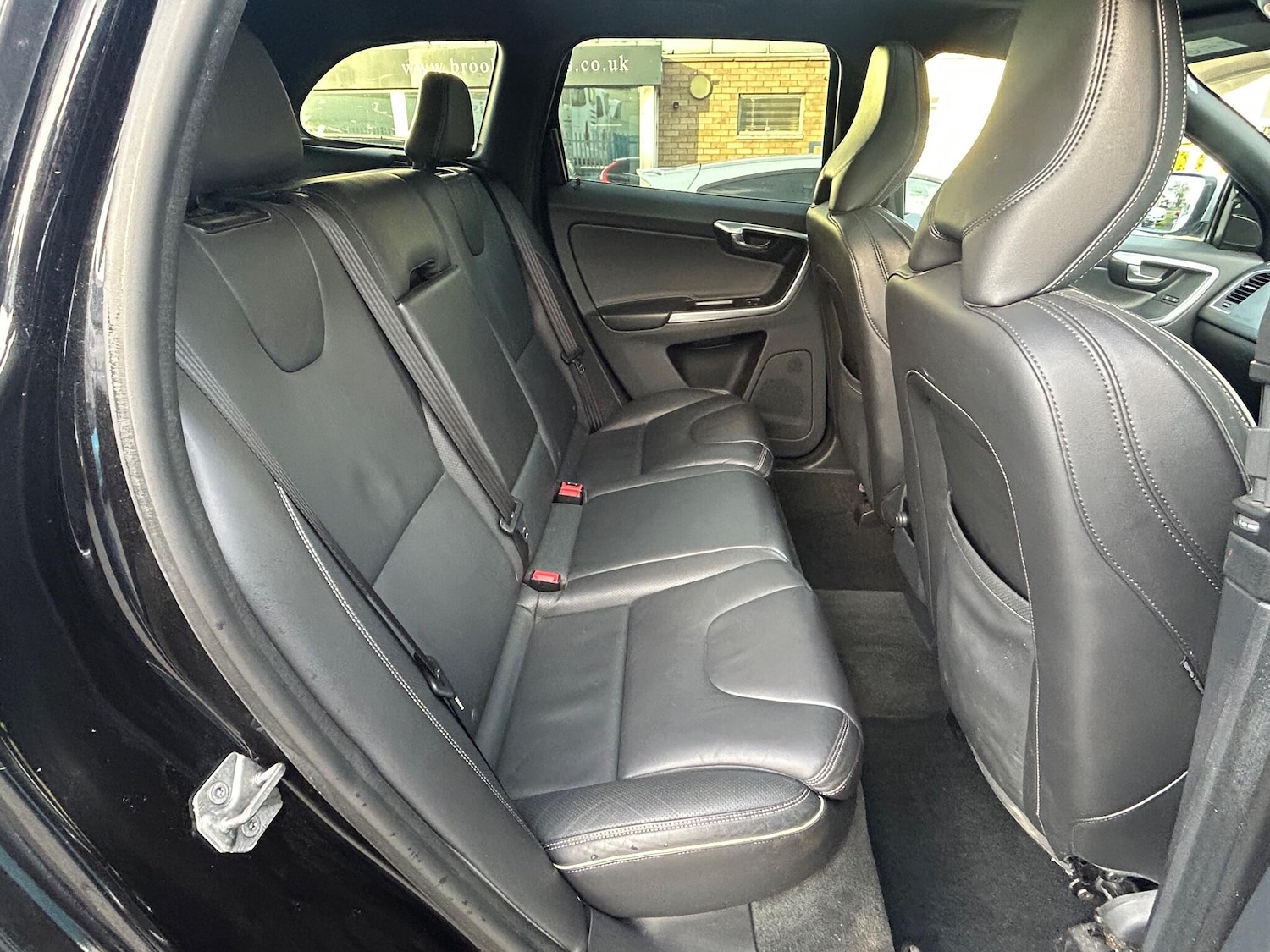 Used Volvo XC60 2017 for sale - 76360073: Photo 14