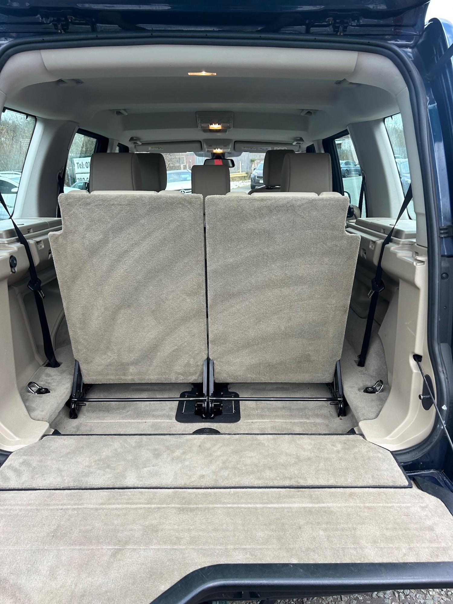 Used Land Rover Discovery 2010 for sale - 76913439: Photo 11