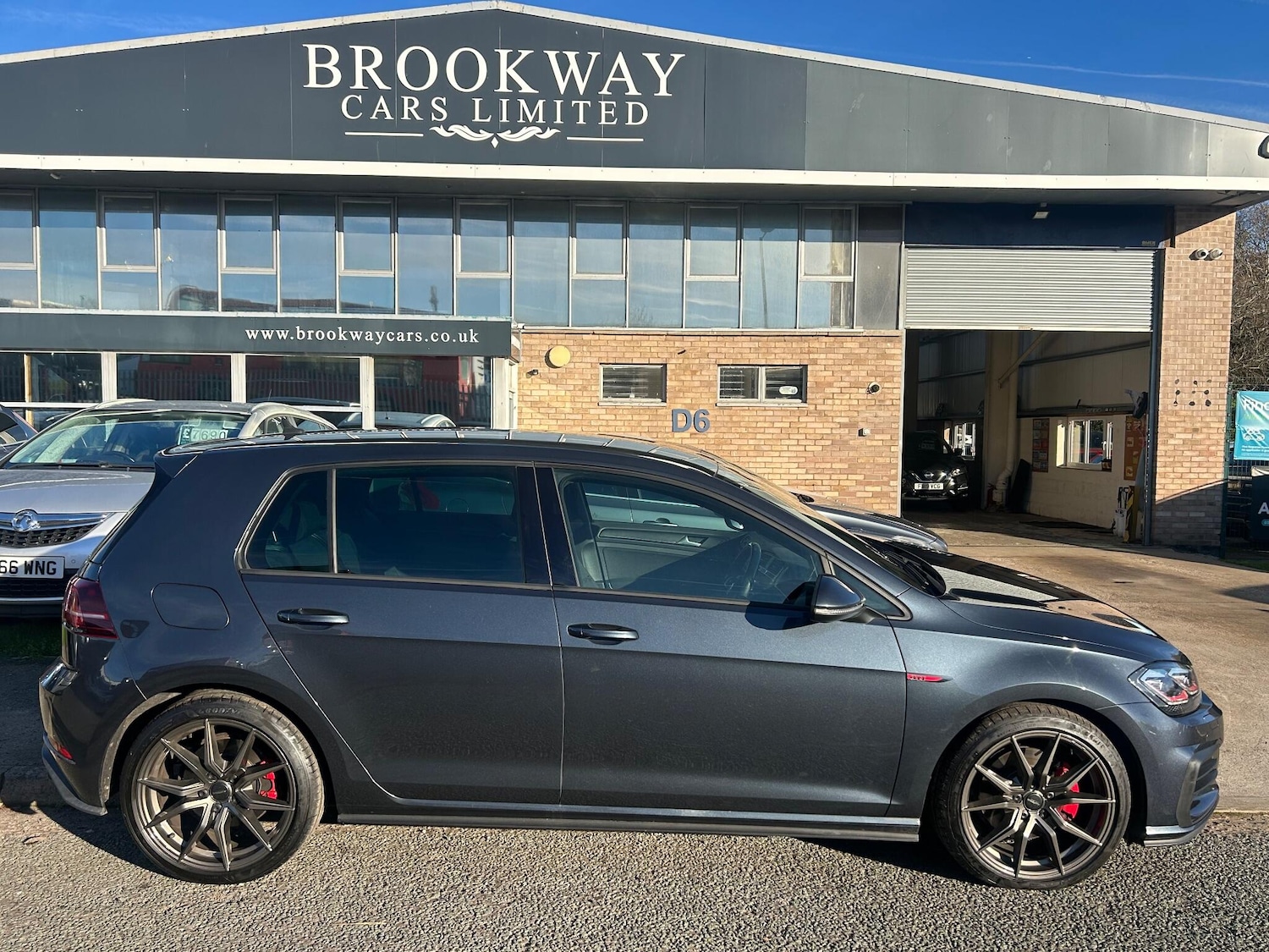 Used Volkswagen Golf for sale - 76997319: Photo 9