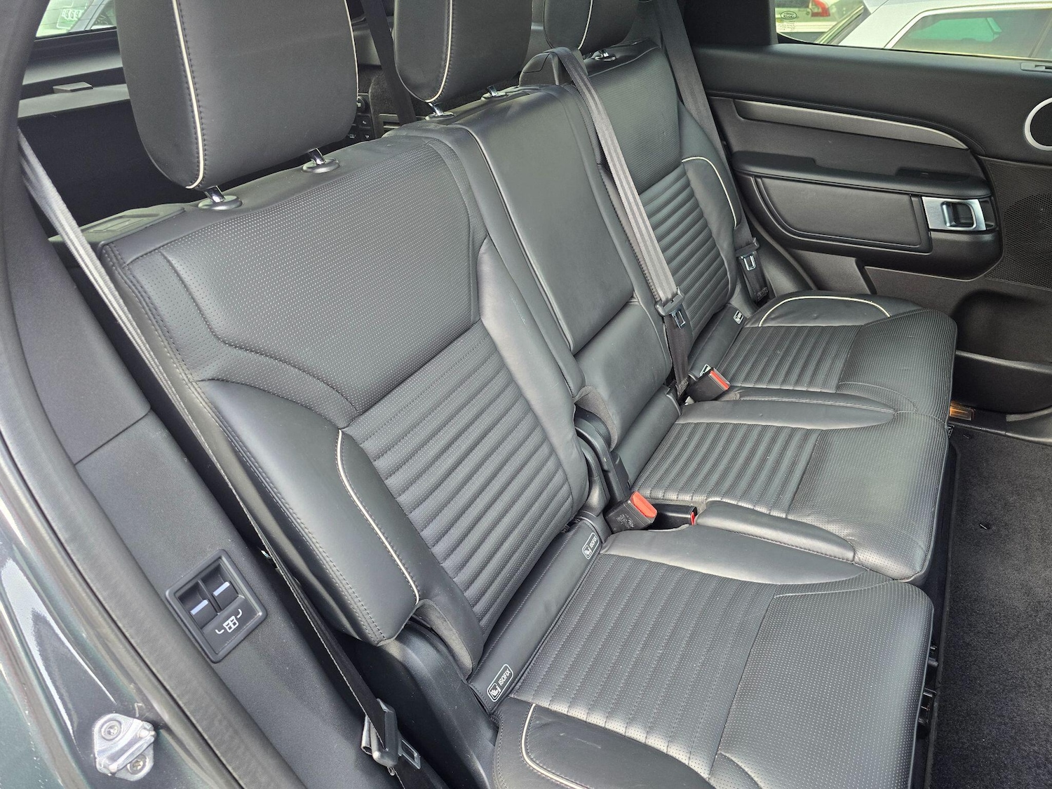 Used Land Rover Discovery 2019 for sale - 76214244: Photo 17