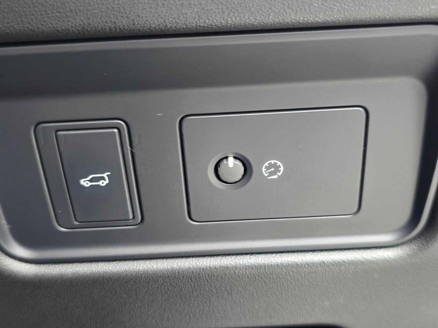 Used Land Rover Discovery 2019 for sale - 76214244: Photo 36