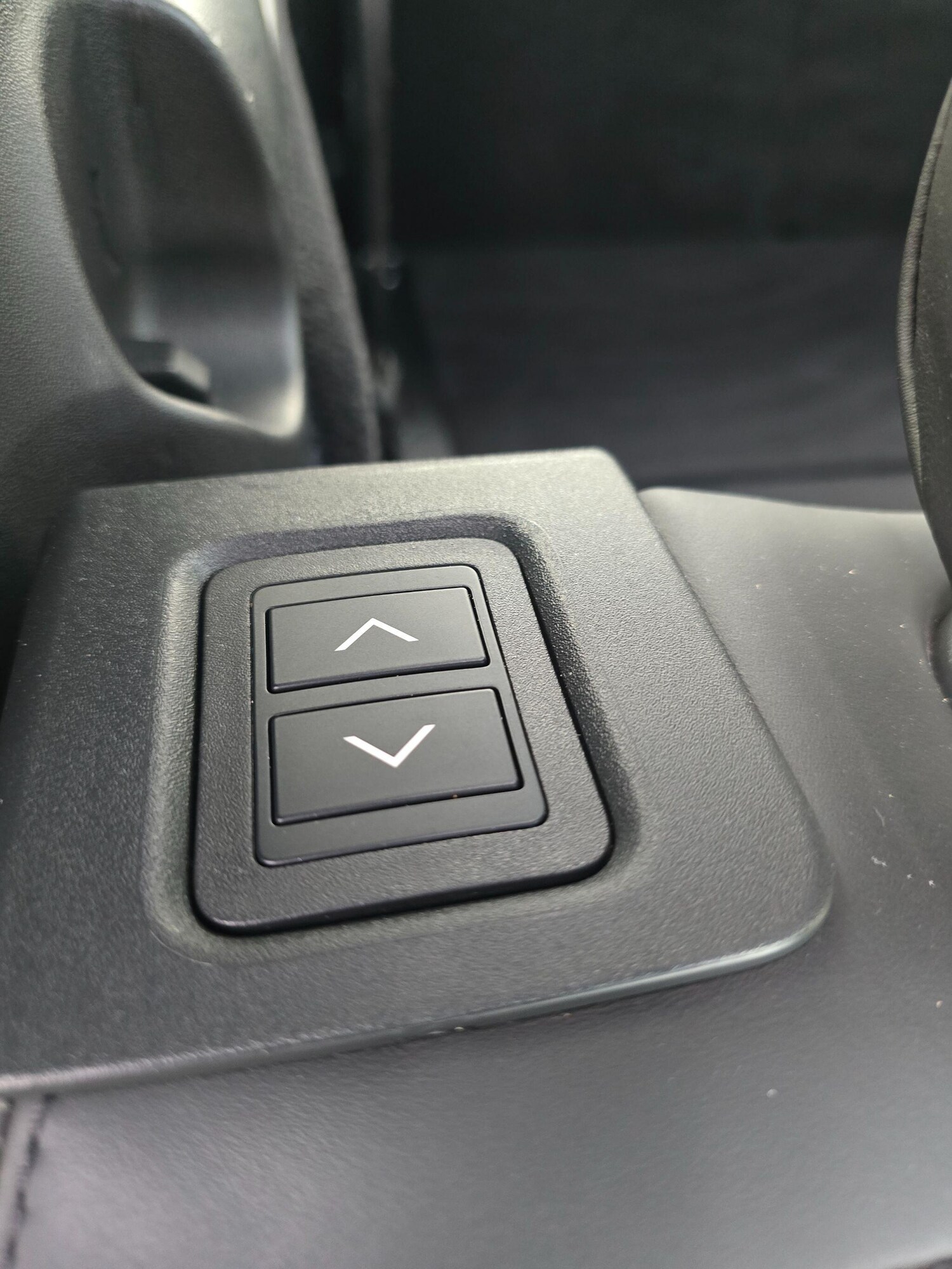 Used Land Rover Discovery 2019 for sale - 76214244: Photo 51