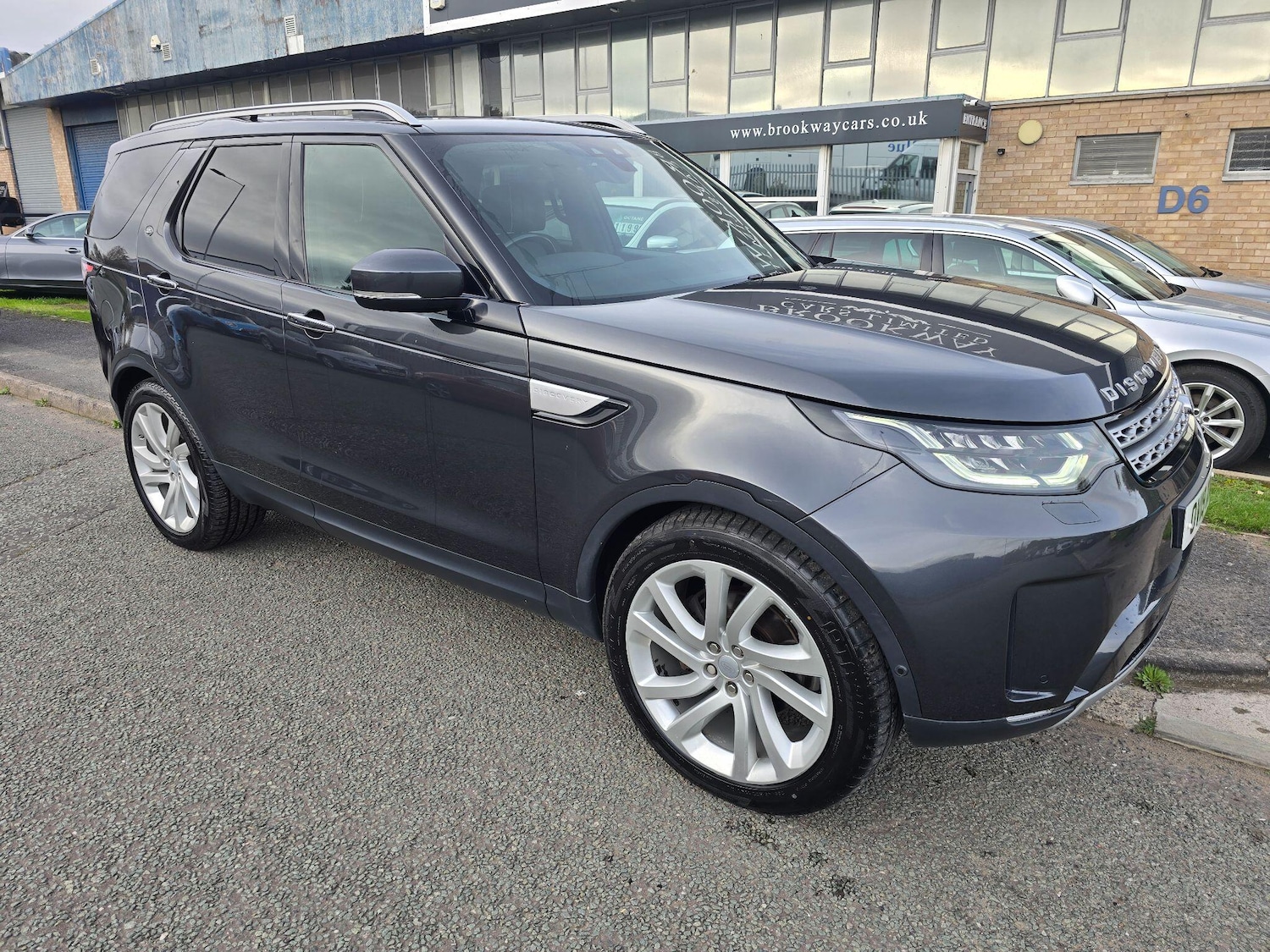 Used Land Rover Discovery 2019 for sale - 76214244: Photo 6
