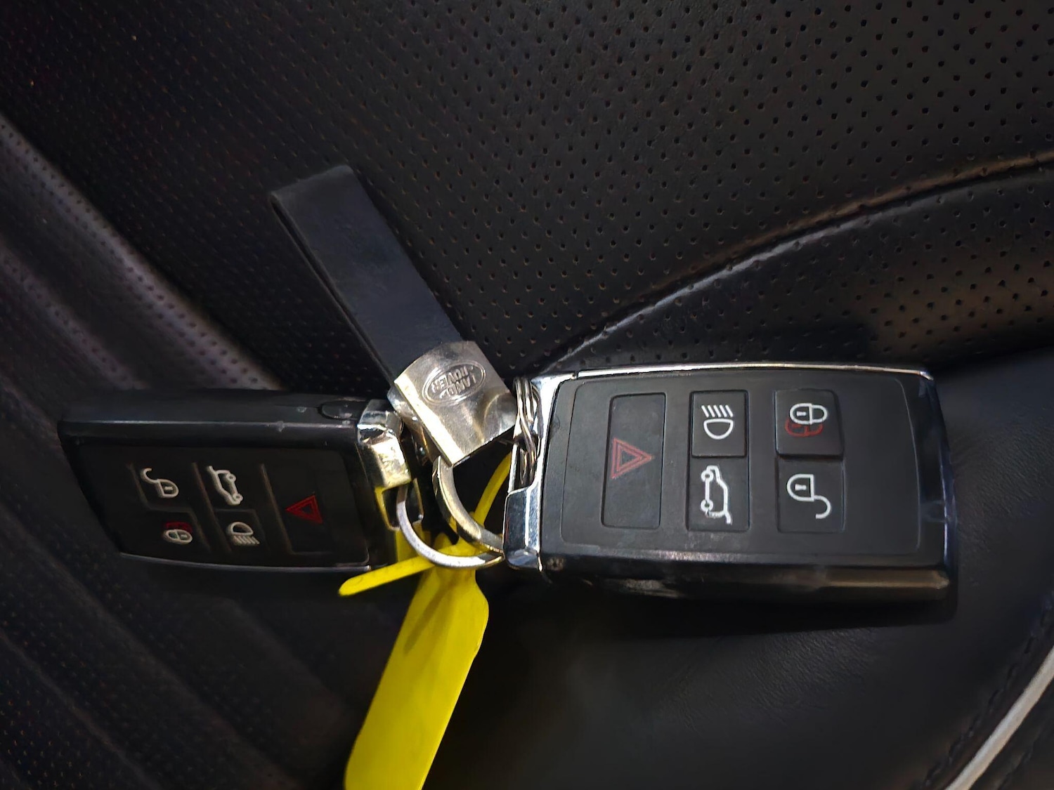 Used Land Rover Discovery 2019 for sale - 76214244: Photo 61