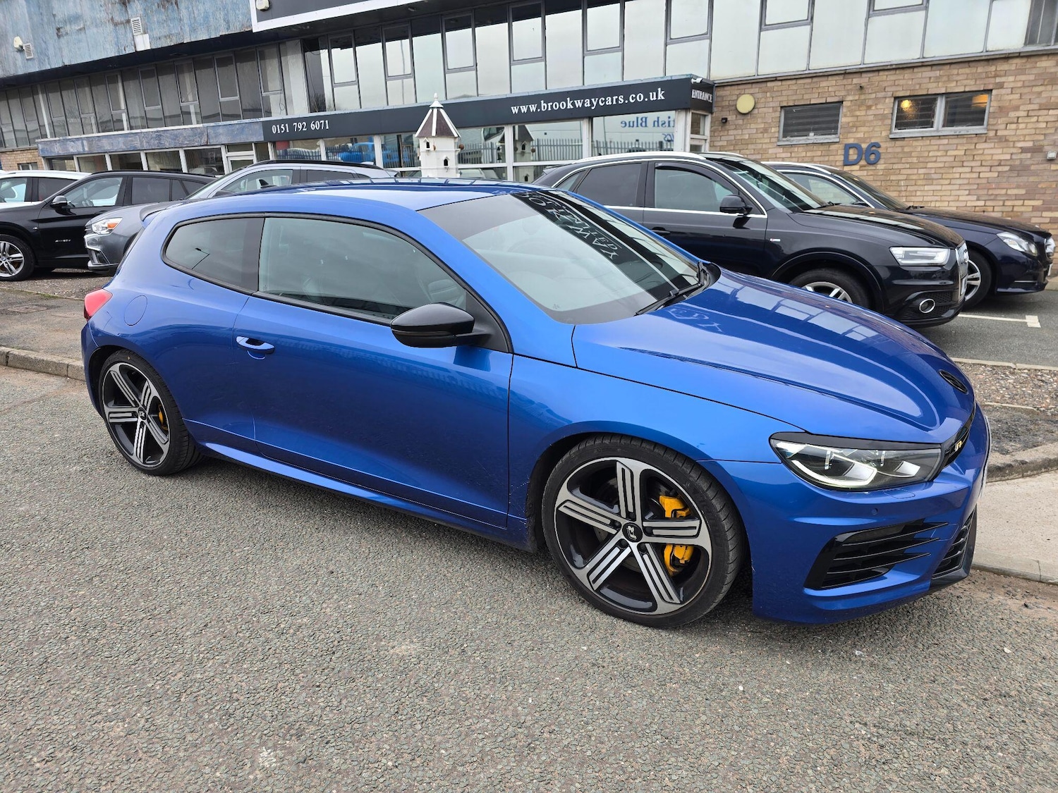 Used Volkswagen Scirocco 2017 for sale - 77599032: Photo 3