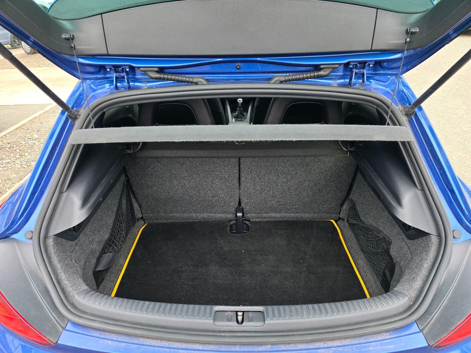 Used Volkswagen Scirocco 2017 for sale - 77599032: Photo 35