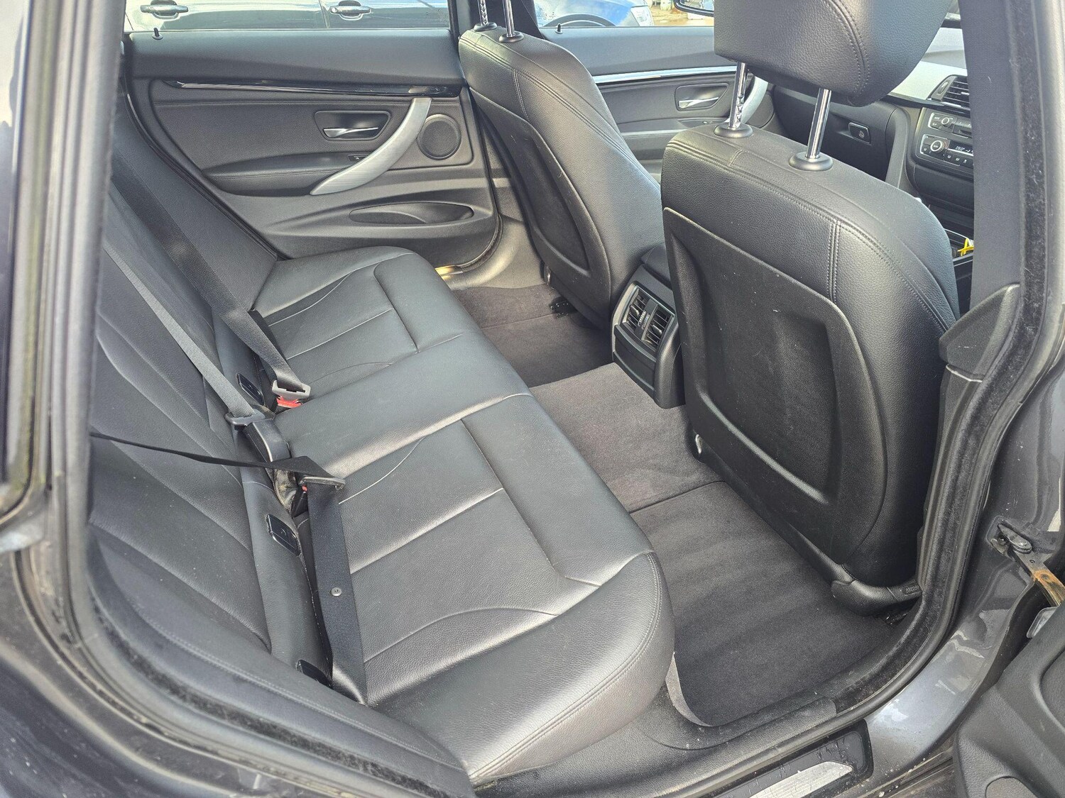 Used BMW 3 Series 2016 for sale - 77574789: Photo 12