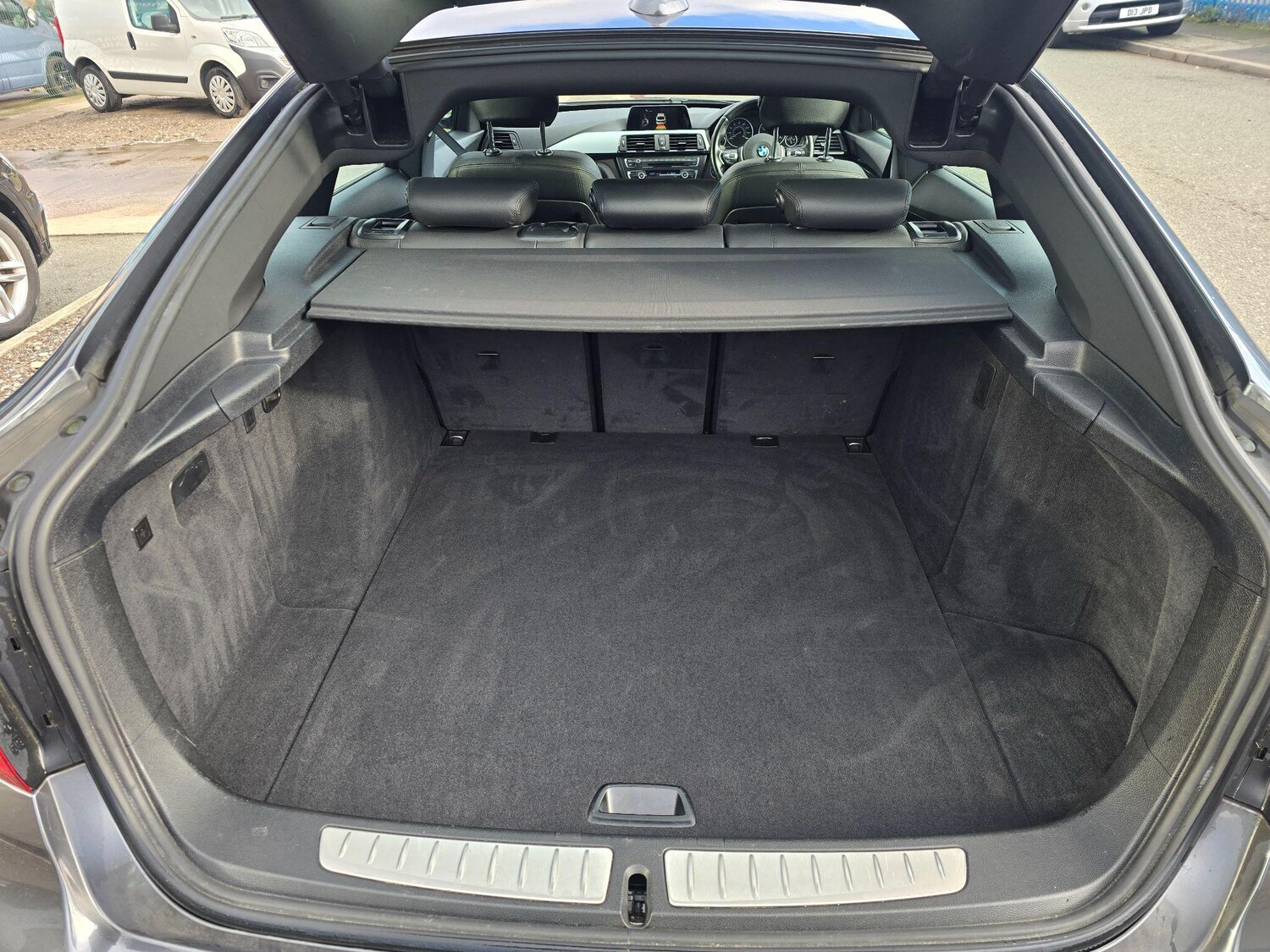 Used BMW 3 Series 2016 for sale - 77574789: Photo 15