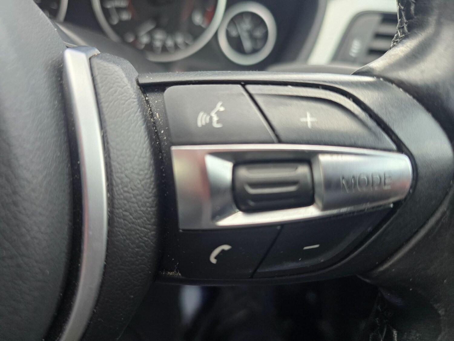 Used BMW 3 Series 2016 for sale - 77574789: Photo 28