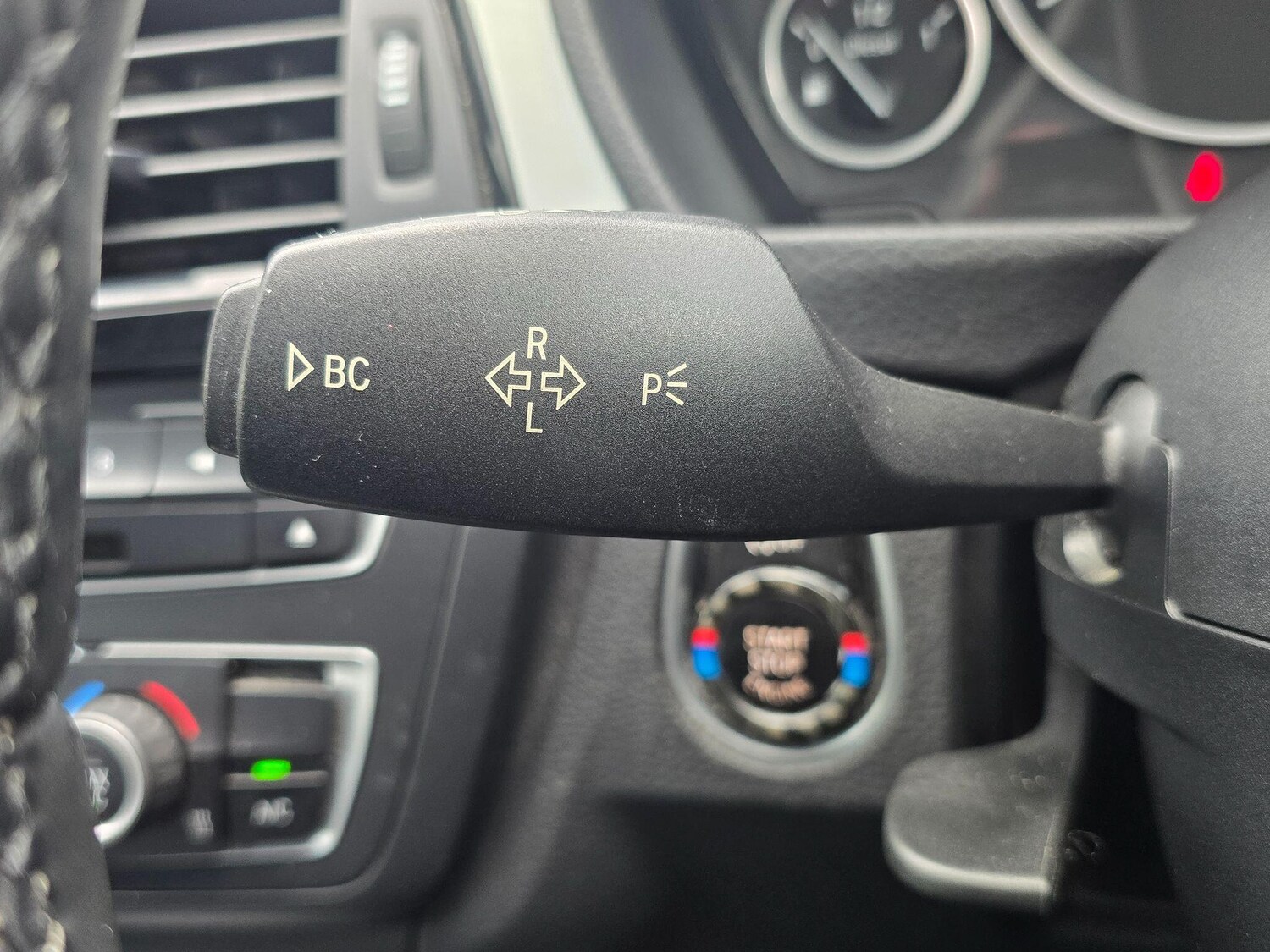 Used BMW 3 Series 2016 for sale - 77574789: Photo 29