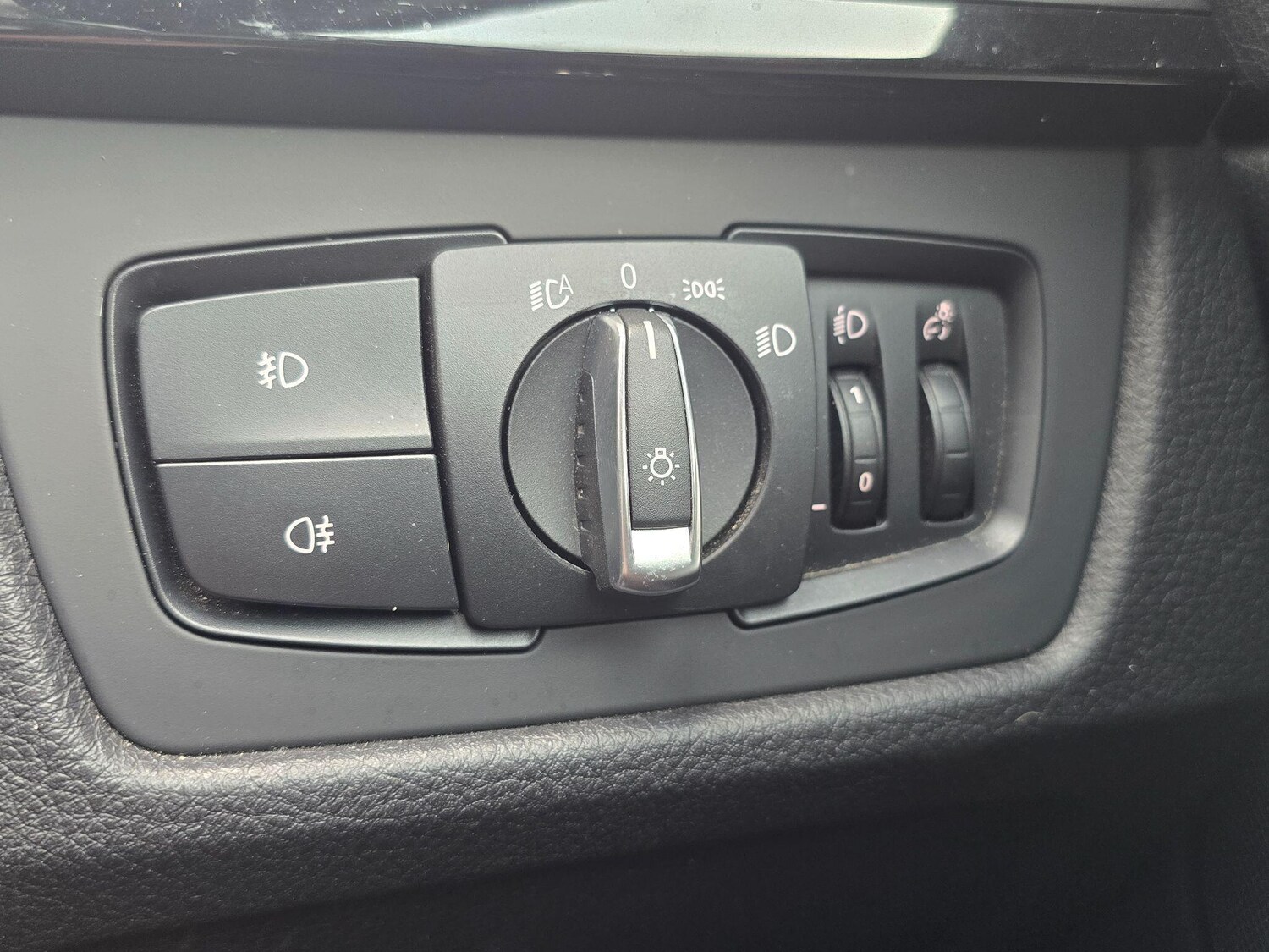 Used BMW 3 Series 2016 for sale - 77574789: Photo 32