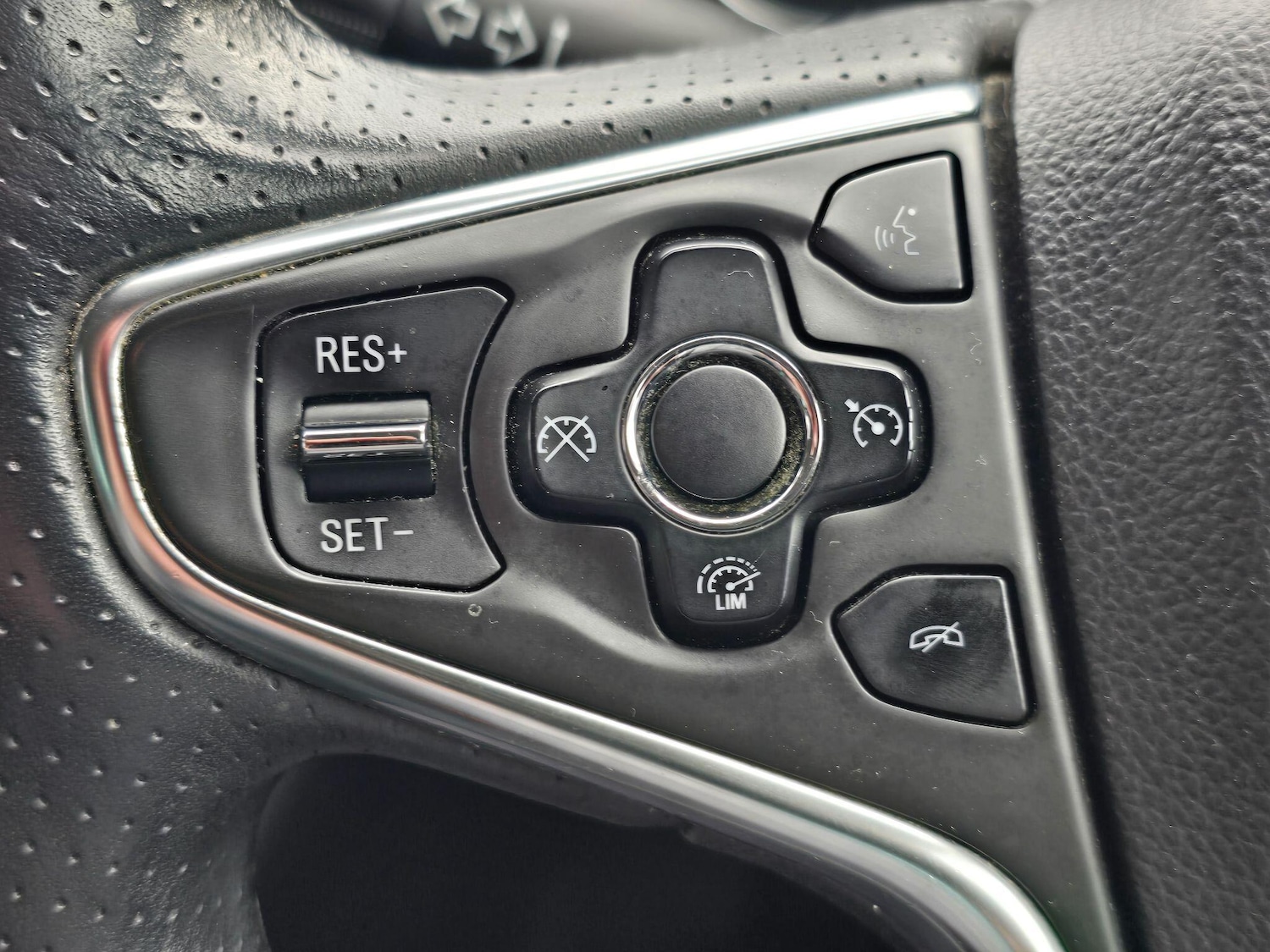 Used Vauxhall Insignia 2014 for sale - 78046824: Photo 23