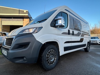 Used Peugeot Boxer 2019 for sale - 77016395: Photo