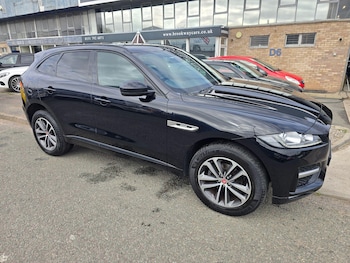 Used Jaguar F-Pace 2019 for sale - 78101053: Photo