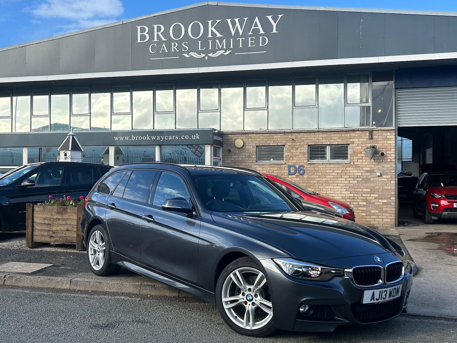 Used BMW 3 Series 2013 for sale - 78204598: Photo 1