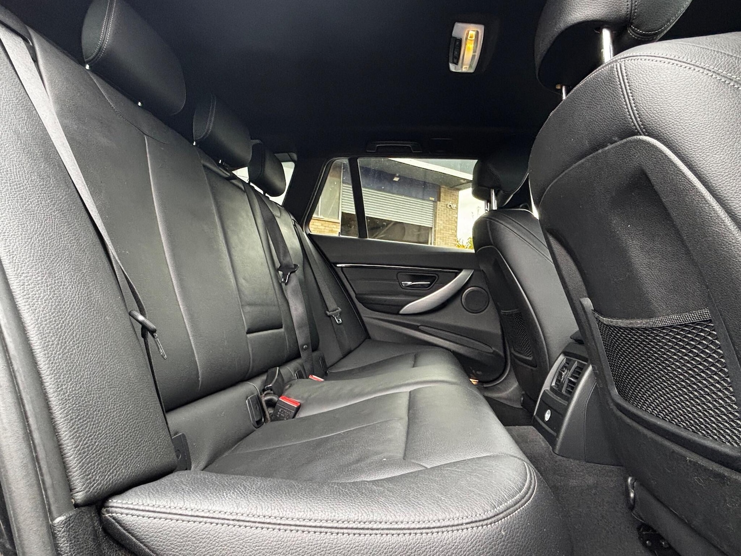 Used BMW 3 Series 2016 for sale - 76360873: Photo 11