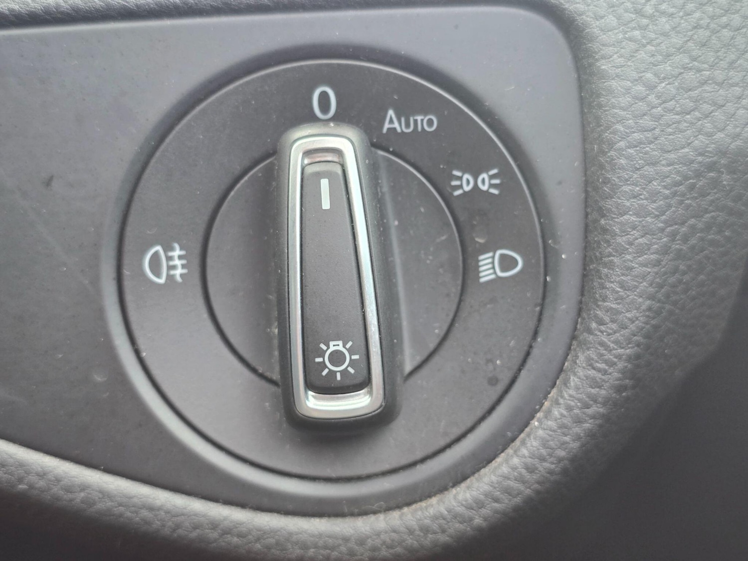 Used Volkswagen Golf 2018 for sale - 76995467: Photo 34