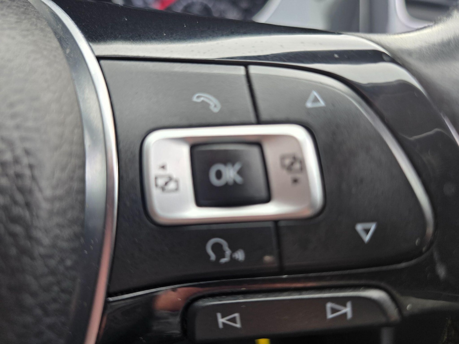 Used Volkswagen Golf 2018 for sale - 76432393: Photo 30