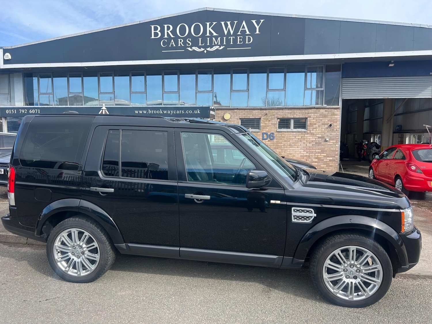 Used Land Rover Discovery 4 for sale - 77925632: Photo 33