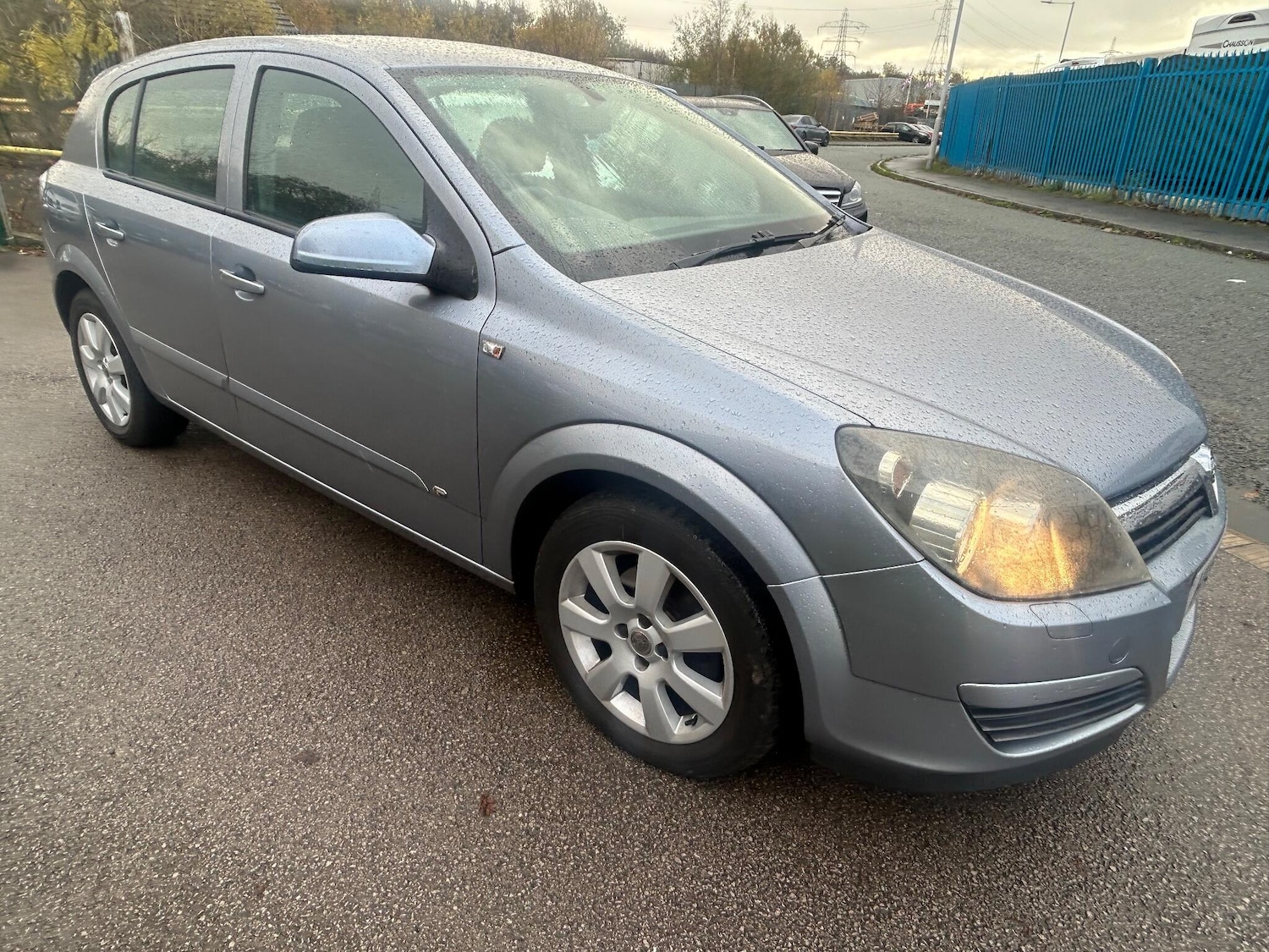 Used Vauxhall Astra 2005 for sale - 76613133: Photo 2