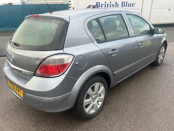 Used Vauxhall Astra 2005 for sale - 76613133: Photo