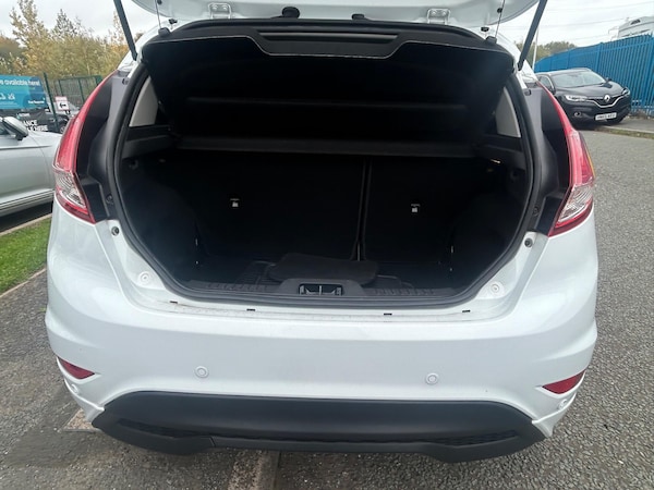 Used Ford Fiesta 2015 for sale - 76226386: Photo 19