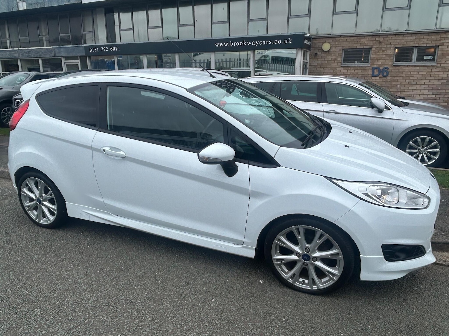 Used Ford Fiesta 2015 for sale - 76226386: Photo 7