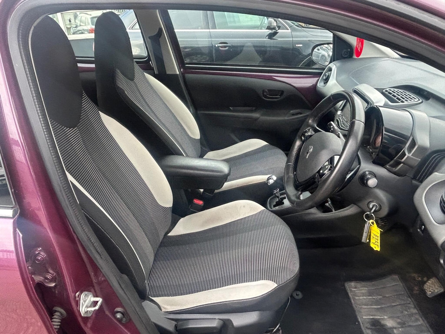 Used Peugeot 108 for sale - 77670984: Photo 10