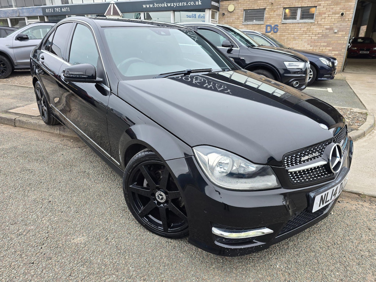 Used Mercedes-Benz C Class 2014 for sale - 77586123: Photo 2