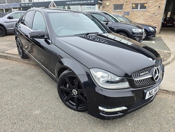Used Mercedes-Benz C Class 2014 for sale - 77586123: Photo