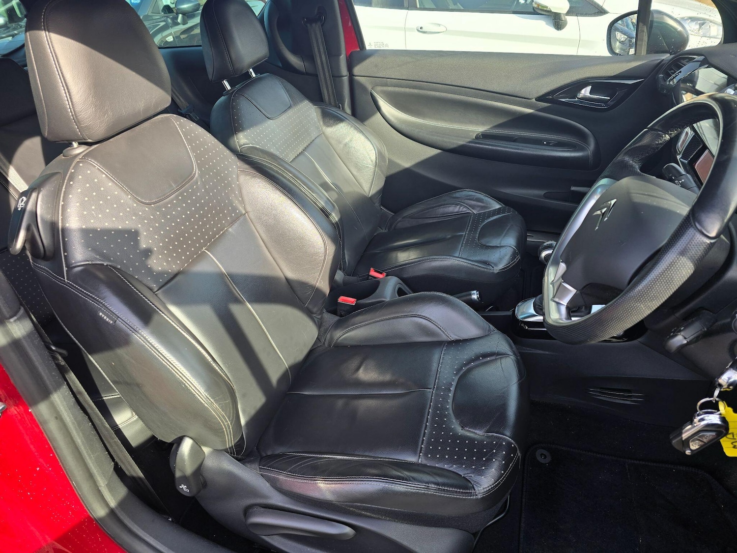 Used Citroen DS3 2015 for sale - 76408587: Photo 11