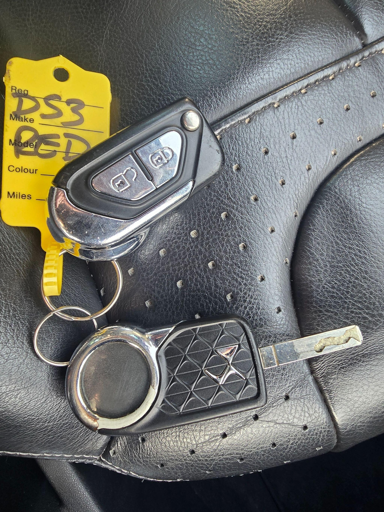 Used Citroen DS3 2015 for sale - 76408587: Photo 31