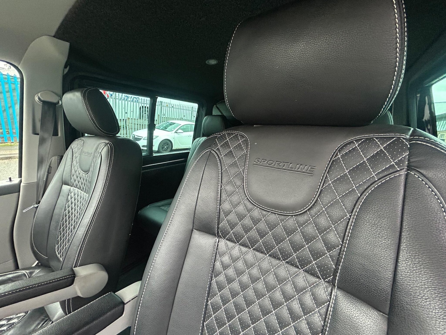 Used Volkswagen Transporter Sportline 2014 for sale - 76573215: Photo 14