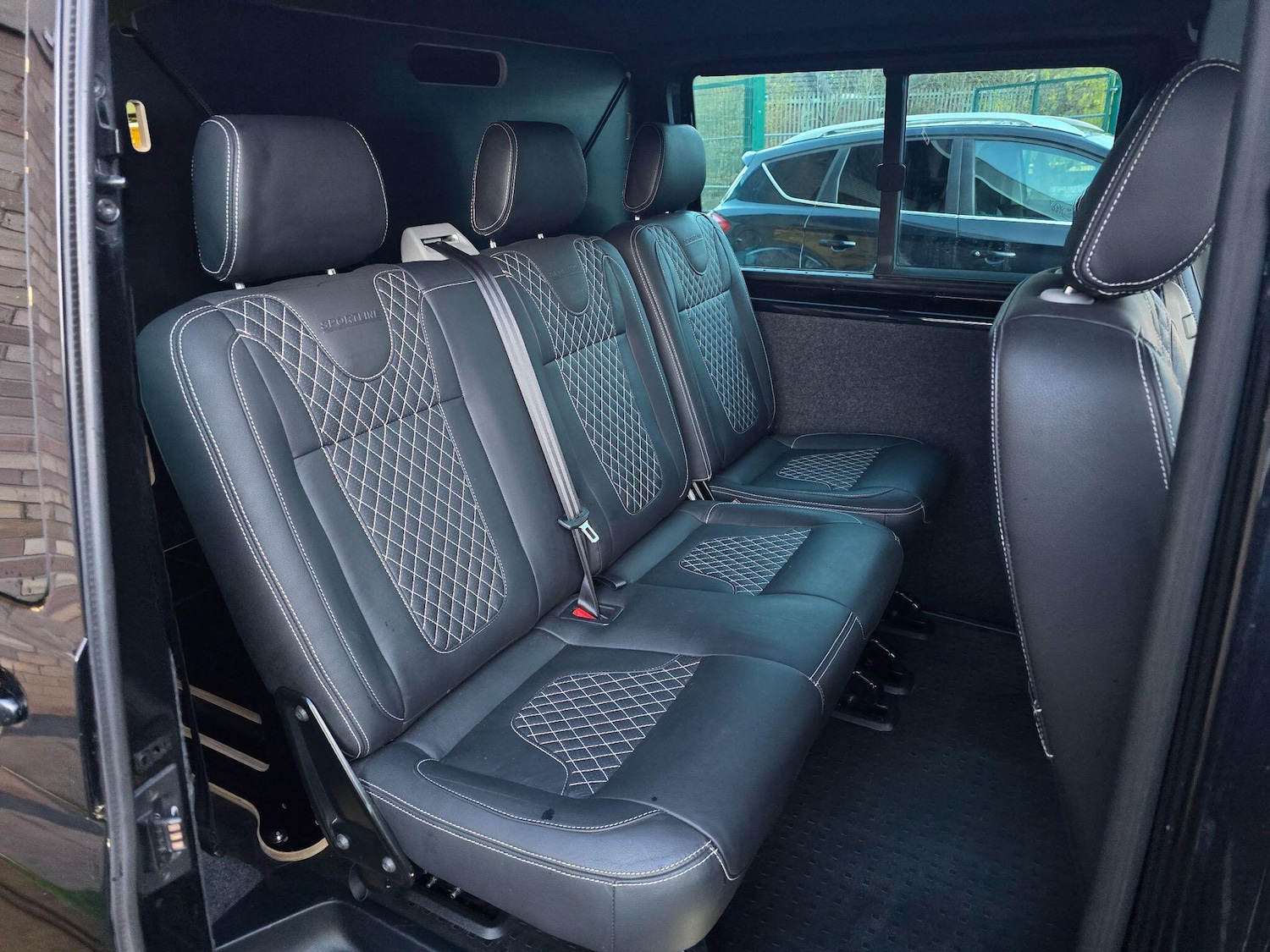 Used Volkswagen Transporter Sportline 2014 for sale - 76573215: Photo 27