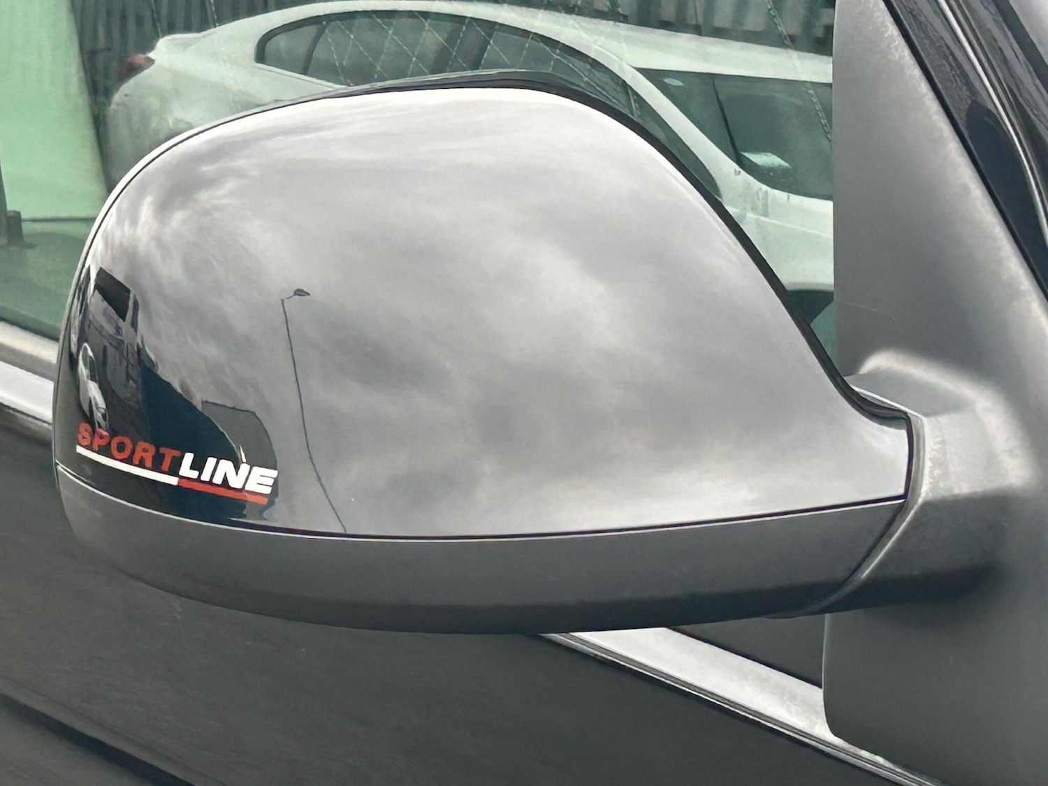 Used Volkswagen Transporter Sportline 2014 for sale - 76573215: Photo 36