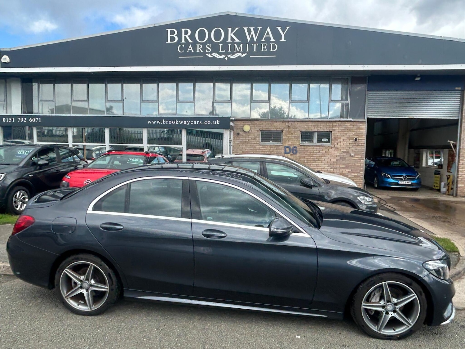 Used Mercedes-Benz C Class 2016 for sale - 75940628: Photo 3