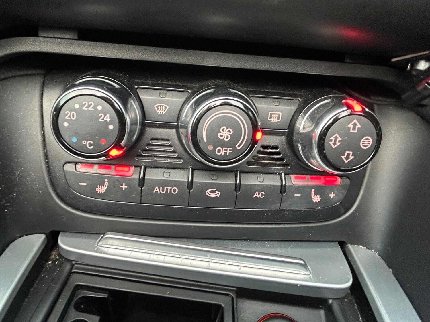 Used Audi TT 2009 for sale - 76742704: Photo 27