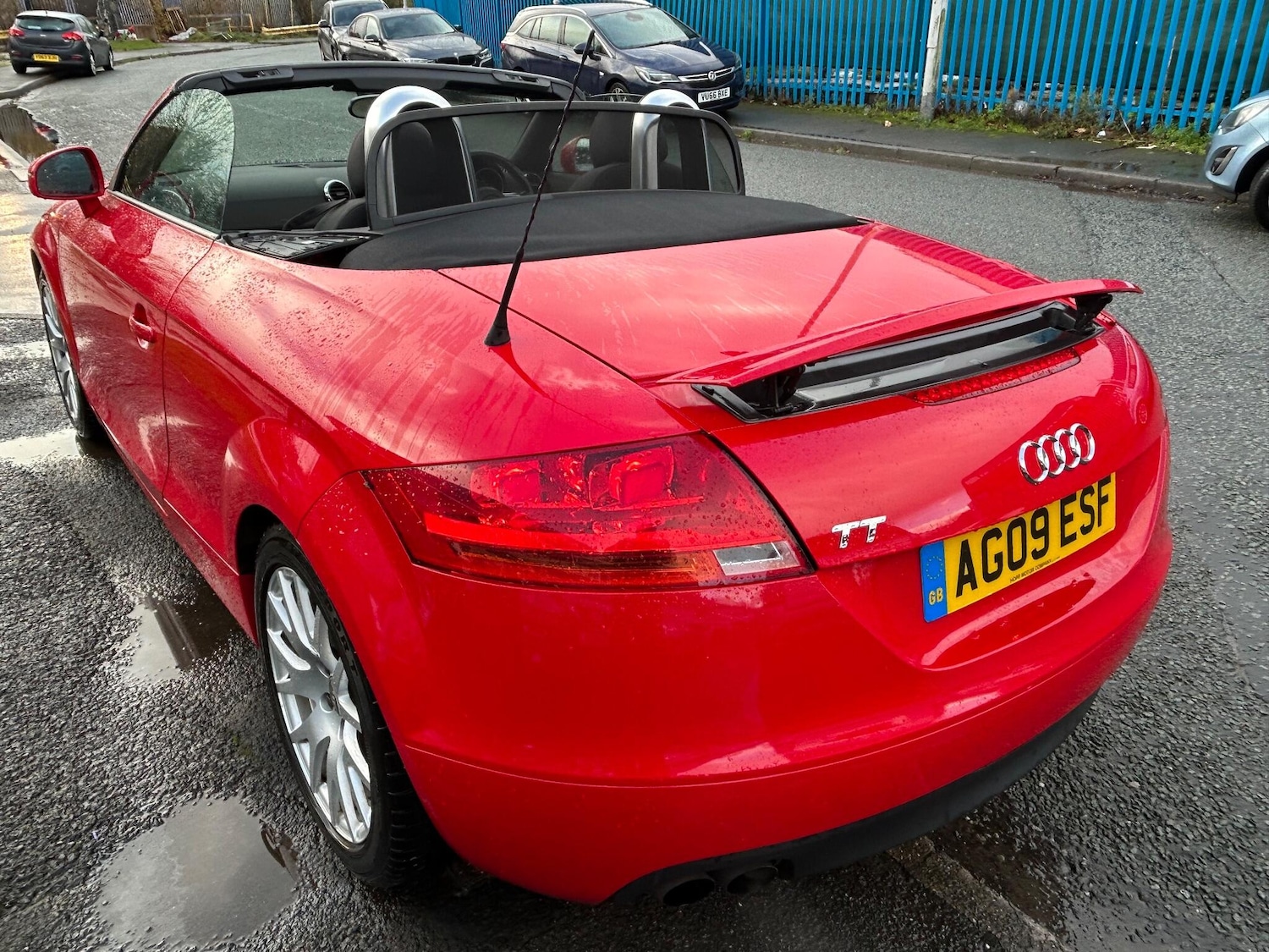 Used Audi TT 2009 for sale - 76742704: Photo 3