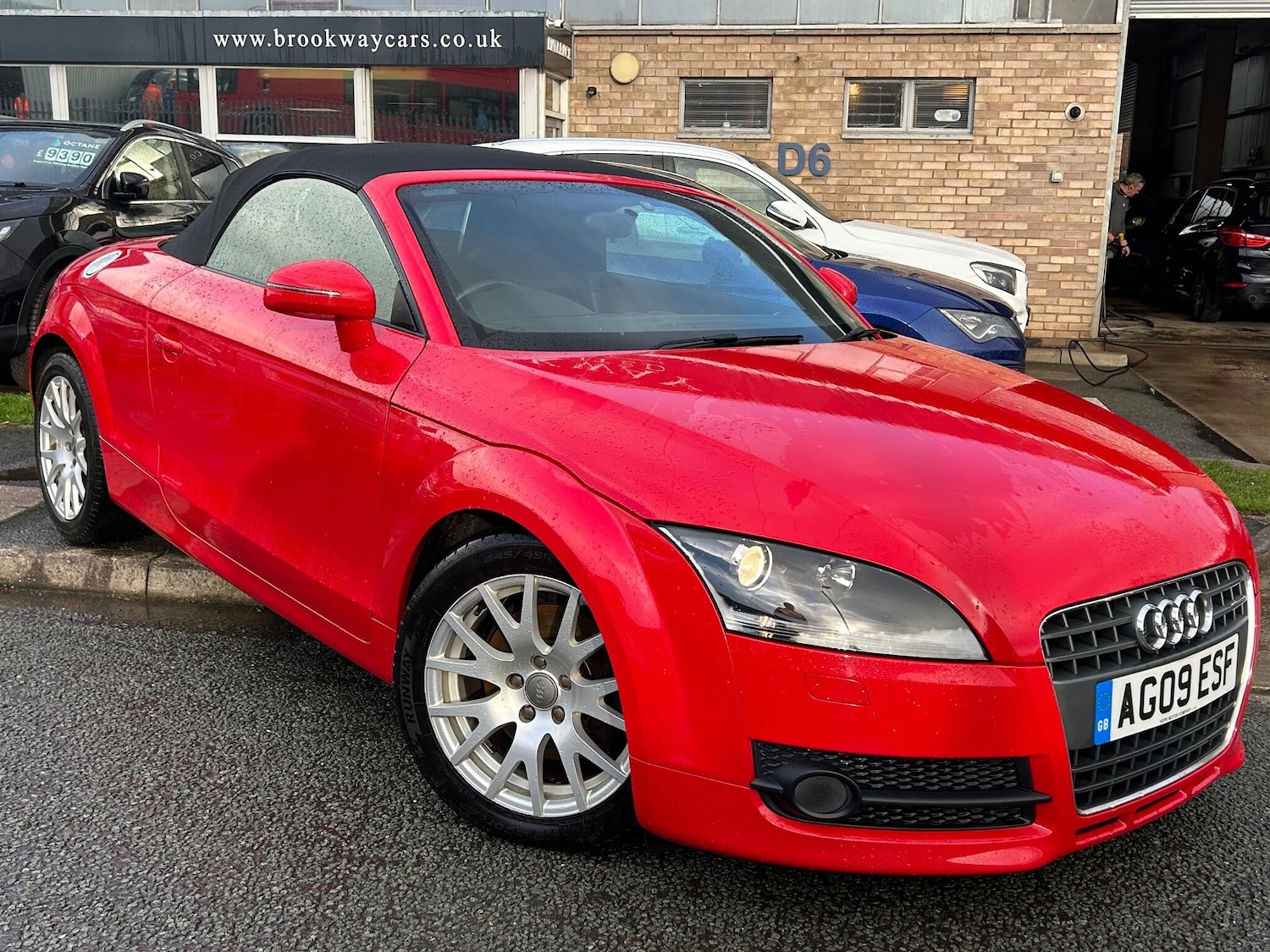 Used Audi TT 2009 for sale - 76742704: Photo 4