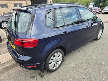 Used Volkswagen Golf SV 2015 for sale - 79348612: Photo